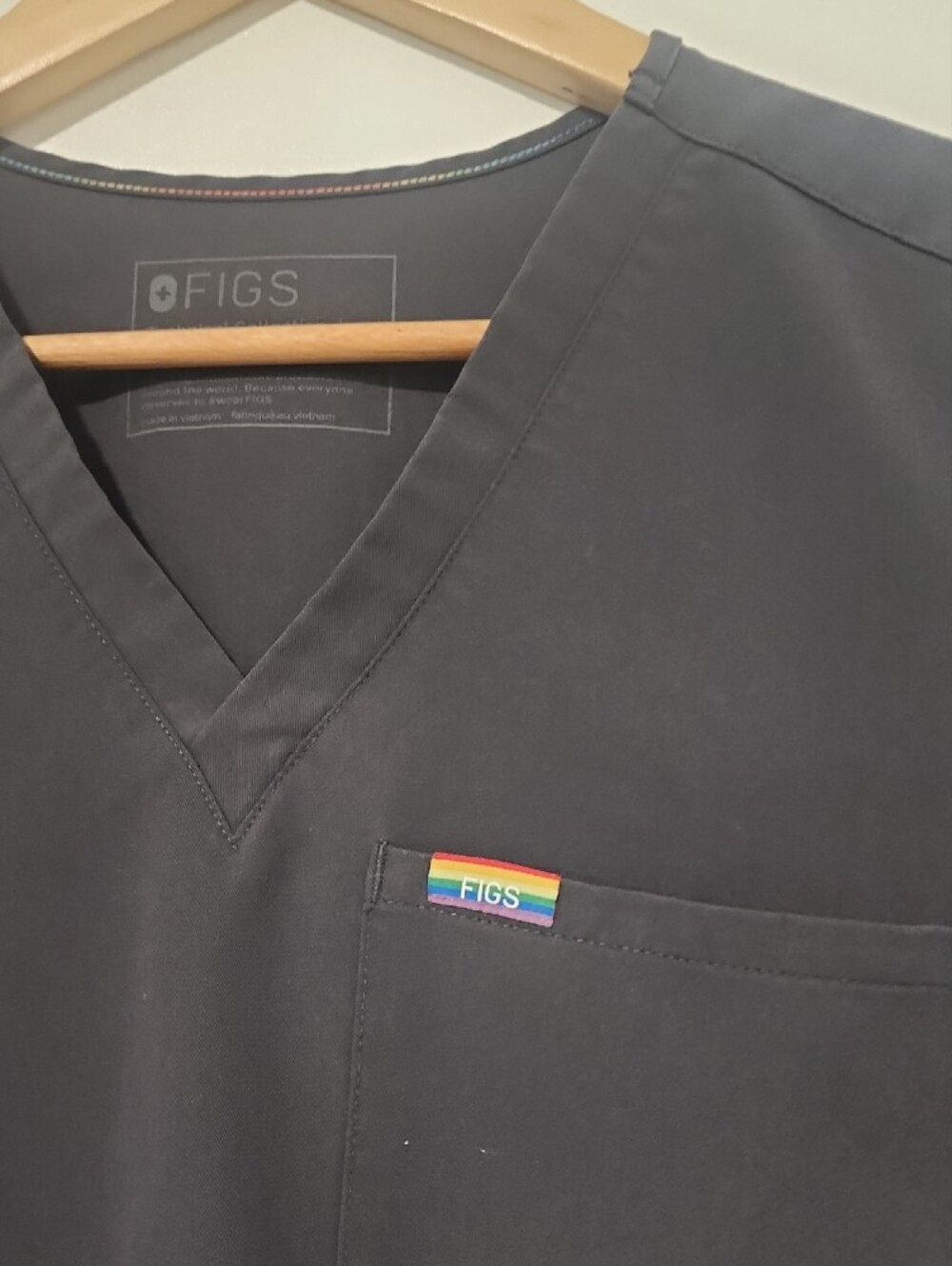 Figs Pride Limited Edition Scrub Top, Charcoal, S - Picture 3 of 7